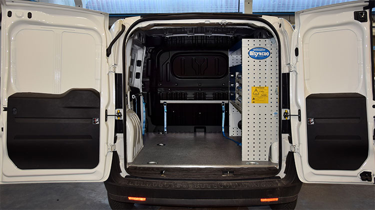 Fiat Doblo con equipamiento y protecciones Syncro Ultra México y Chile