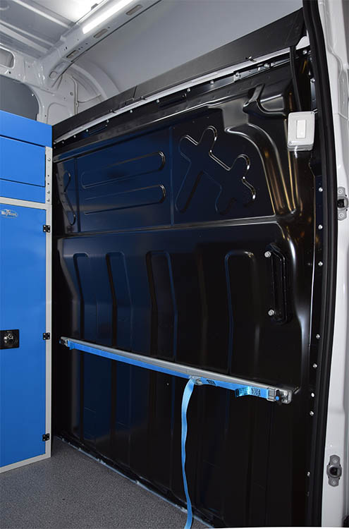 Daily con sistema de bloqueo con barra y correa Syncro México y Chile