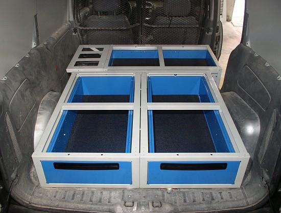 Instalación de cajoneras bajo suelo por Syncro México y Chile