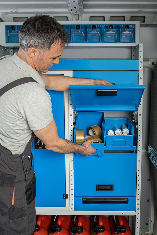 Estante con contenedores de plástico y puerta frontal Syncro México y Chile