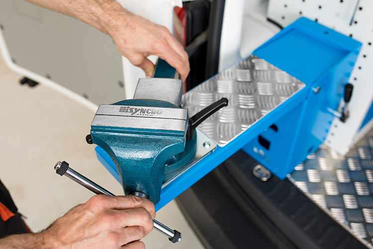 mordaza metálica para furgonetas Syncro México y Chile